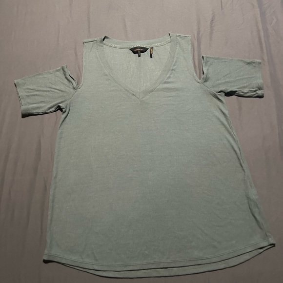 NWOT Donna Karan New York Ribbed Cold-Shoulder Mint- green Top - Size Small - Picture 2 of 7